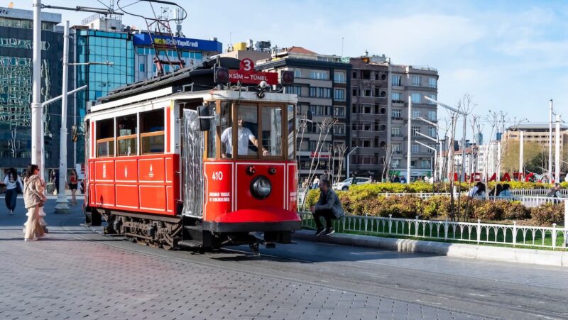 Taksim, el principal punto neur&aacute;lgico de la ciudad