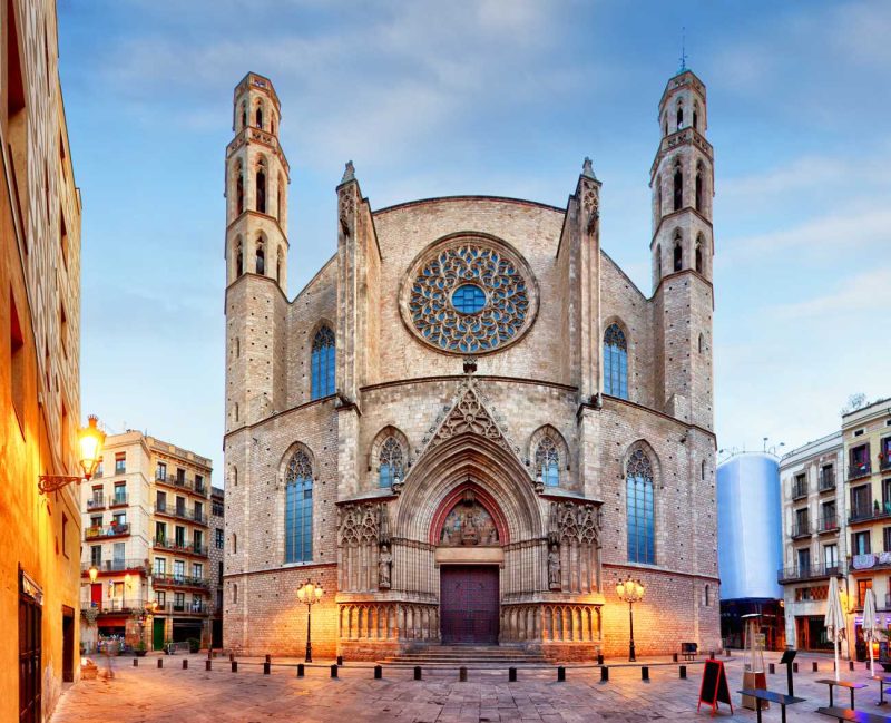 Visitar la Bas&iacute;lica de Santa Mar&iacute;a del Mar en Barcelona