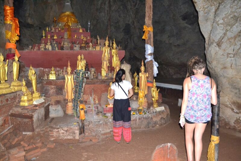 Cueva Tham Theung