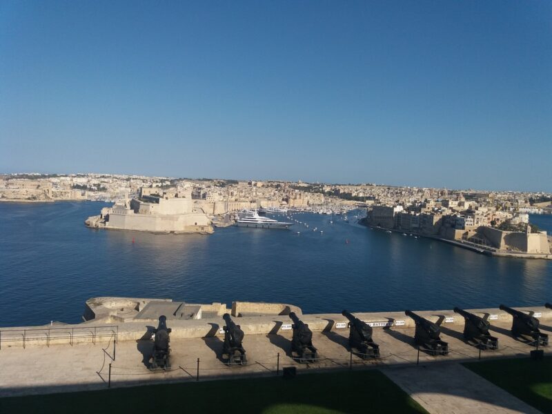 Vistas desde los jardines Upper Barraka
