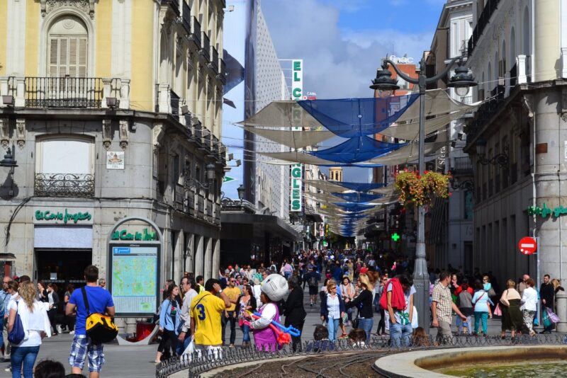 Calle Preciados