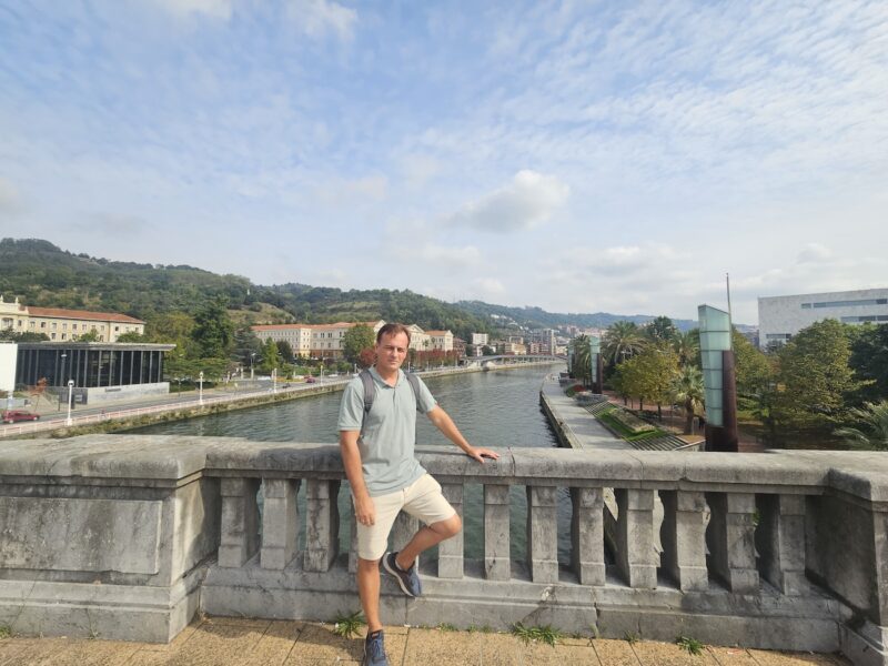 Deusto