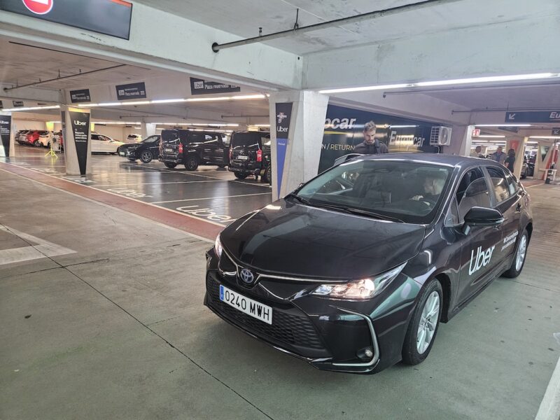 Uber en el aeropuerto de Bilbao