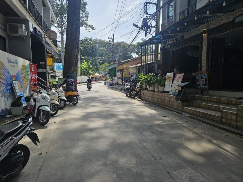 Na Dan, el pueblo de Koh Semed