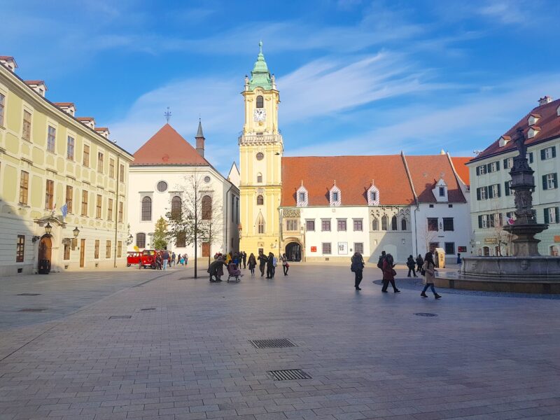 La Plaza Hlavne Namestie